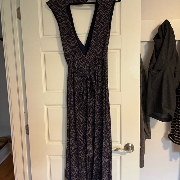 Wrap jumpsuit - Picture 3 of 5